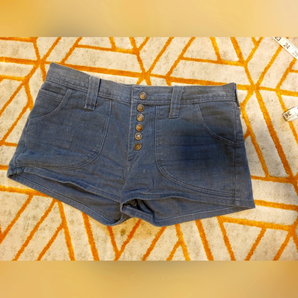 Vintage 70s womens shorts